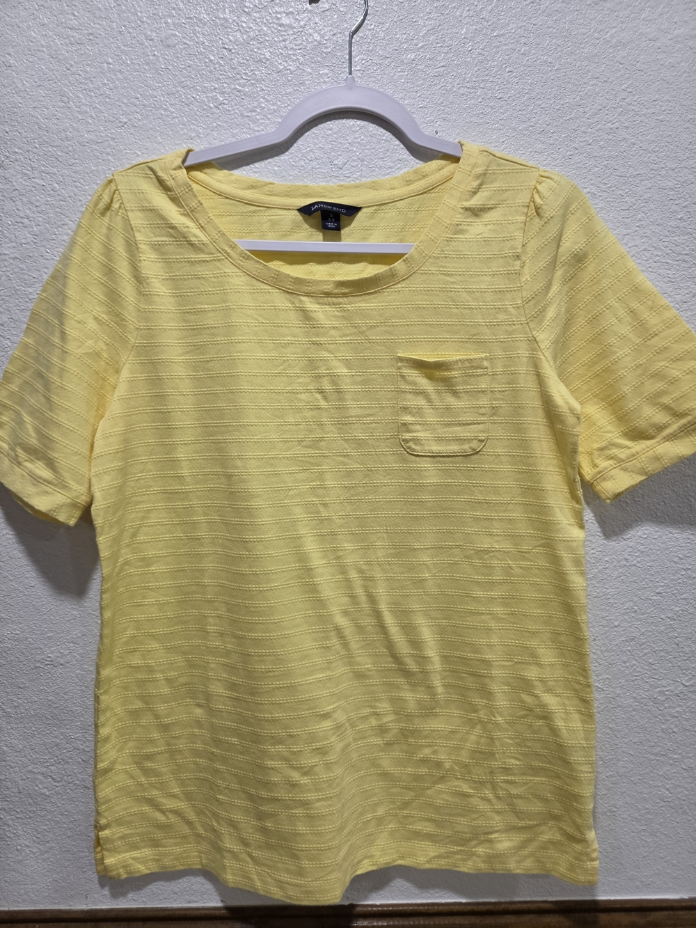 Lands' End Light Yellow Short Sleeve Knit Tee with Pocket